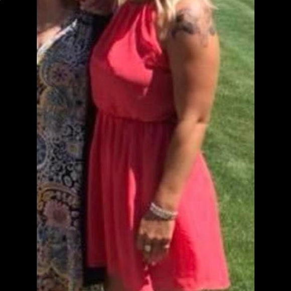 Coral dress - Picture 3 of 5